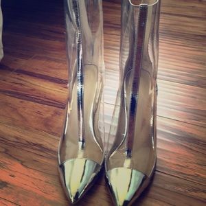 Kendall and Kylie Haven Bootie in metallic silver